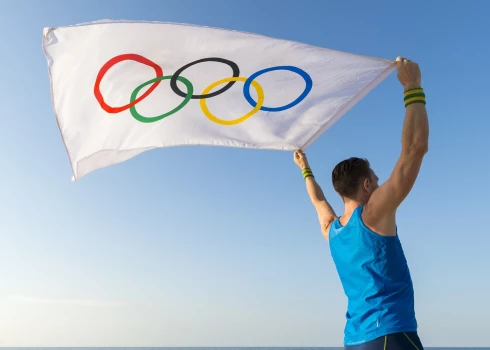 Стоит ли латвийским спортсменам участвовать в Олимпийских играх? Что думают простые люди