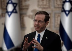 Izraēlas prezidents pauž gatavību pauzei Gazas karā
