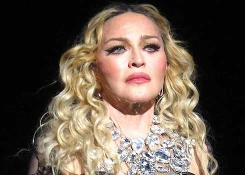 Madonna nāk klajā ar satraucošu atklāsmi. Viņa 48 stundas pavadījusi komā