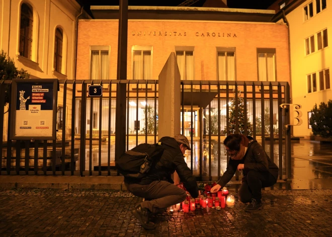 Latvijas studenti notikušajā apšaudē universitātē Prāgā nav cietuši un ir drošībā