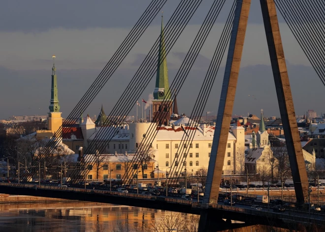 Pēdējā nedēļas darbadiena būs mākoņaina ar nokrišņiem