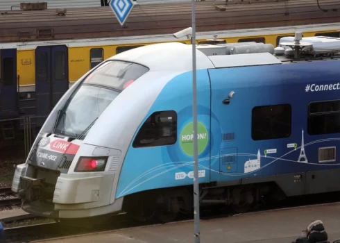 Ar pirmo tiešā reisa vilcienu no Viļņas Rīgā ieradīsies arī Lietuvas premjerministre un satiksmes ministrs
