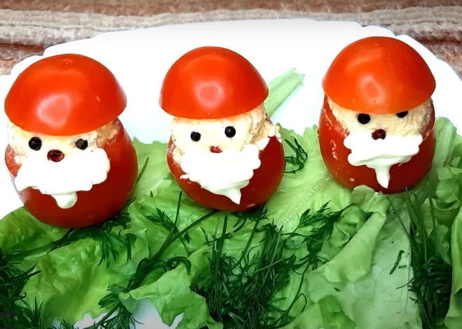 Быстрый рецепт для новогоднего меню - фаршированные помидоры "Дед Мороз"