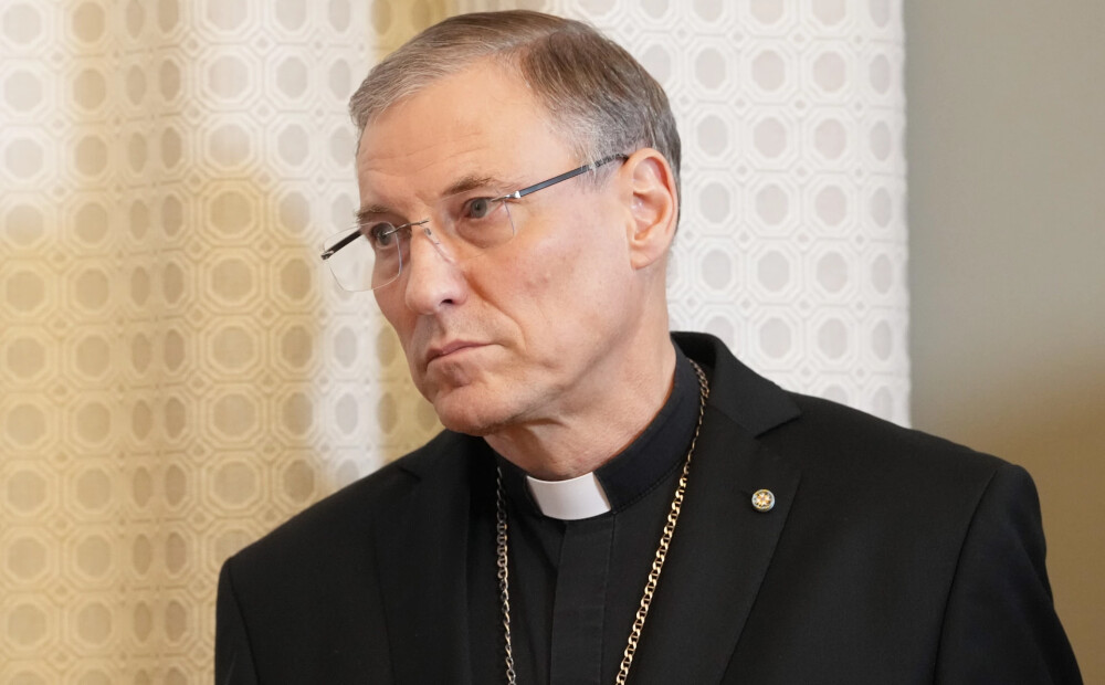 Arhibīskaps Stankevičs Ziemassvētkos aicina grūtībās atbalstu meklēt Dievā
