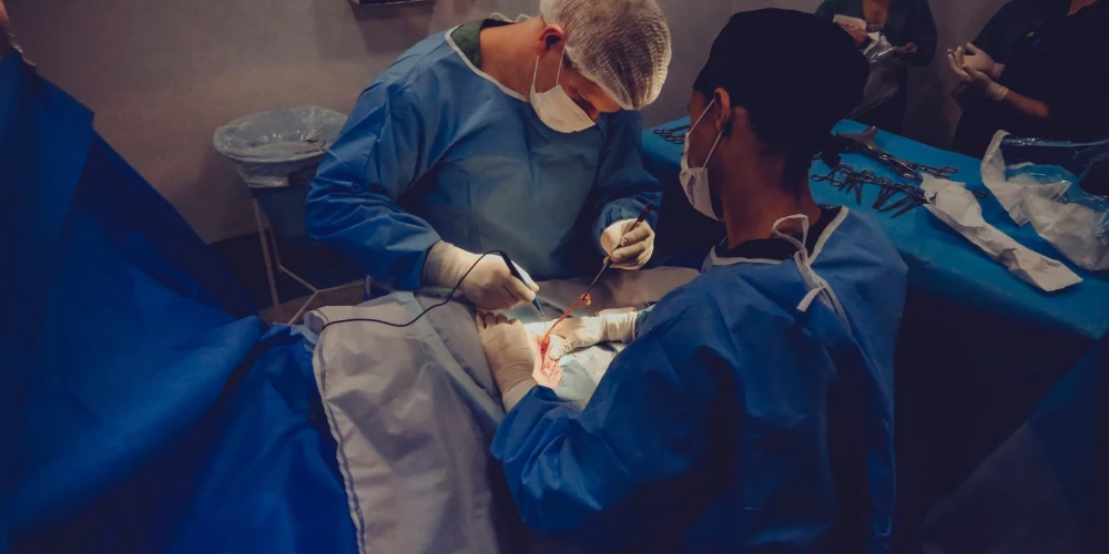 Transplantologs Jānis Jušinskis: pieņemiet lēmumu par orgānu ziedošanu jau iepriekš