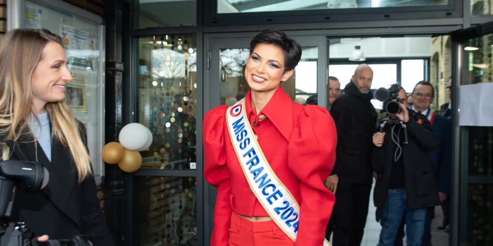 Vērienīgs skandāls satricina skaistumkonkursu "Mis Francija"; iejaucas arī politiķi