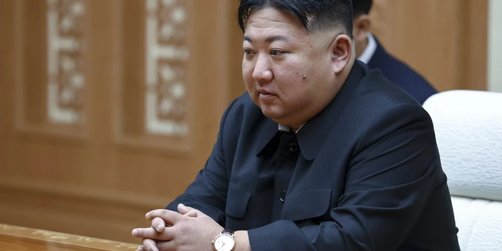 Ziemeļkorejas līderis aicina paātrināt gatavošanos karam
