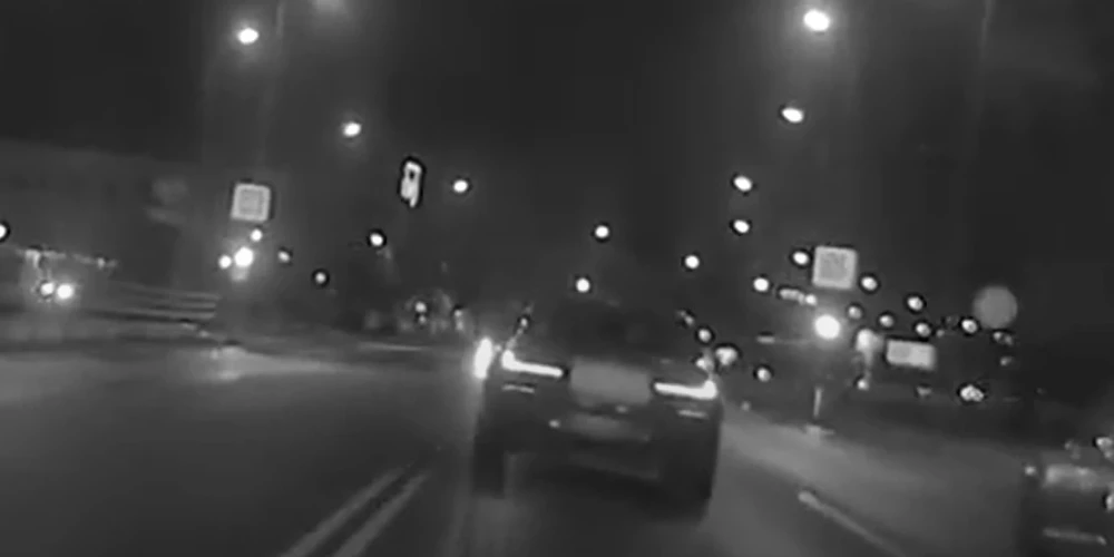 VIDEO Jelgavā soda divus "ielu rallistus"