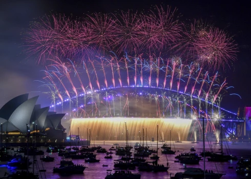 Сидней готовится к самому масштабному новогоднему представлению в истории - планируется, что его посетит миллион человек
