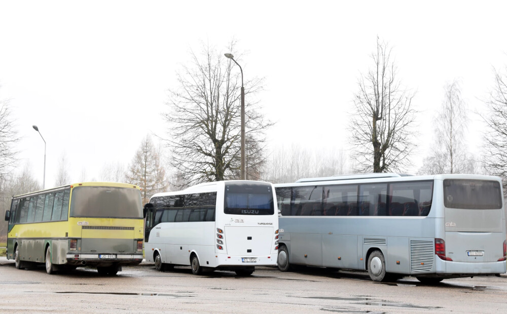 Svētkos būs izmaiņas ap 500 reģionālo autobusu maršrutos
