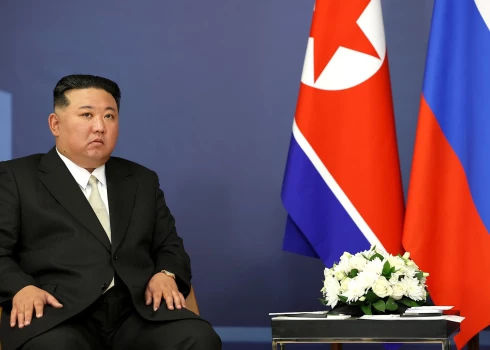 Kims: Ziemeļkoreja vairs necentīsies panākt apvienošanos ar Dienvidkoreju