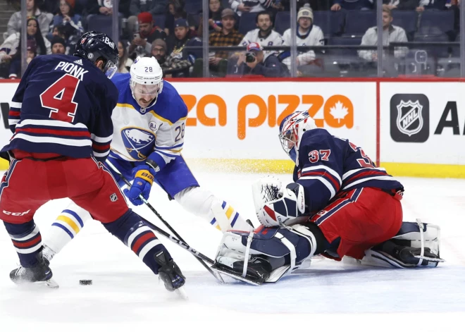 Girgensonam aktīvs sniegums atgriešanās spēlē, "Sabres" piedzīvojot zaudējumu "Senators"