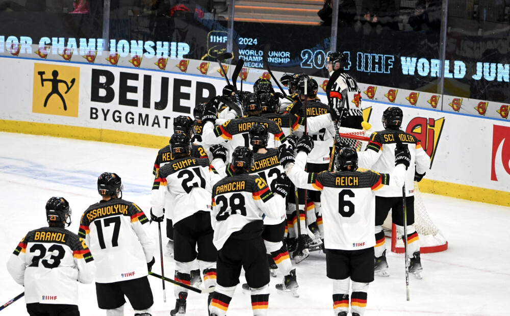 Vācijas jaunie hokejisti papildlaikā laimīgi nosargā vietu elites divīzijā