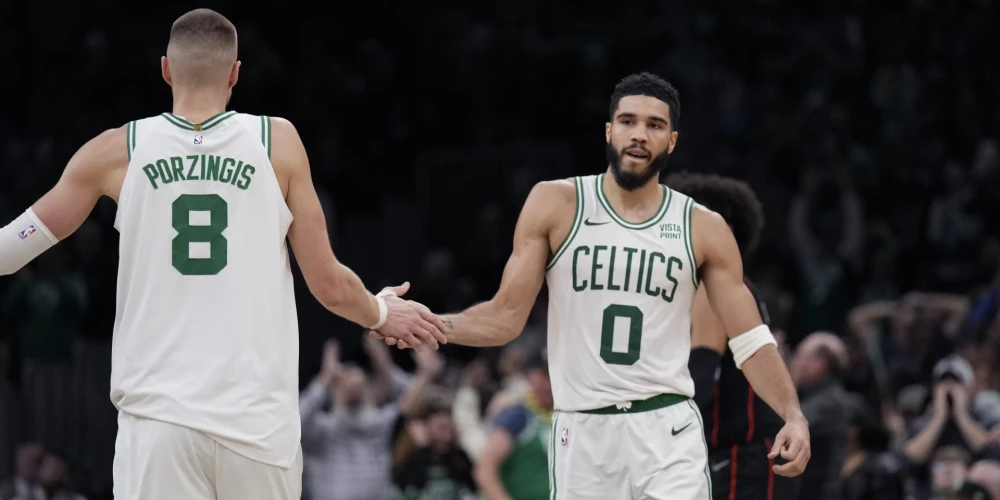 Porziņģis gūst 19 punktus "Celtics" uzvarā NBA spēlē; "Celtics" 17.uzvara 17 spēlēs savā laukumā