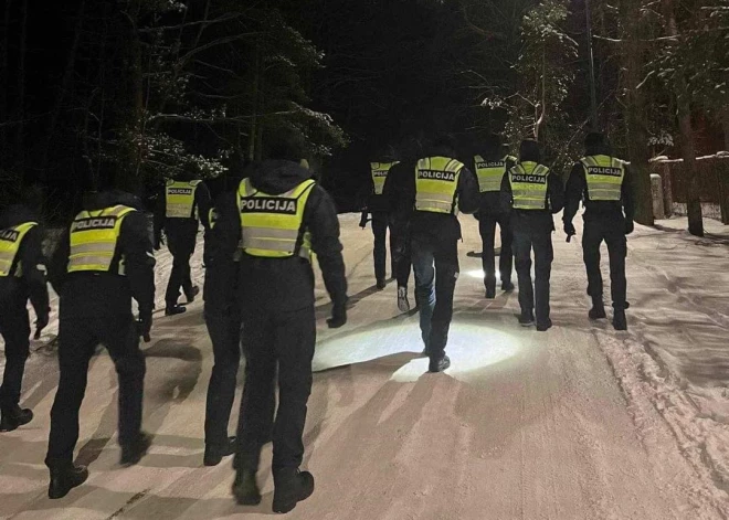 Kauņā visu nakti meklēta pazudusī 9 gadus vecā Agota: "Mēs nezaudējam cerību!"