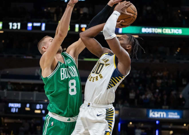 VIDEO: Porziņģis atkārto karjeras rekordu un nopelna apšaubāmu piezīmi, kas "Celtics" maksā zaudējumu