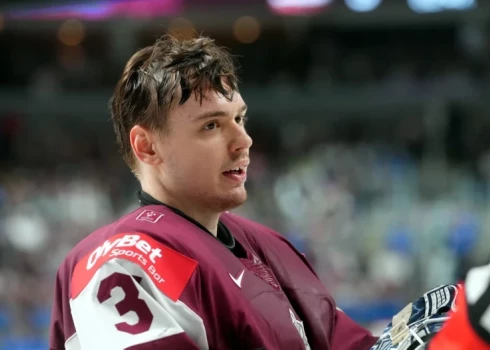 Артур Шилов признан хоккеистом года в Латвии