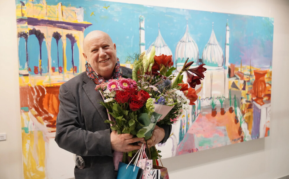 FOTO: Latvijas Mākslas akadēmijas profesors Aleksejs Naumovs savā dzimšanas dienā atklāj personālizstādi 