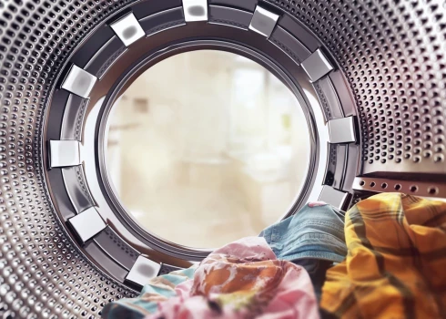 А вы чистите свою стиральную машину? Эксперт объясняет, как это делать правильно