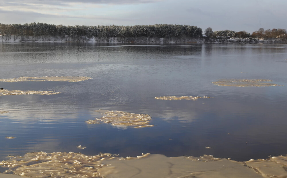 Daugavā pie Daugavpils ūdens līmenis krītas un plūdus negaida
