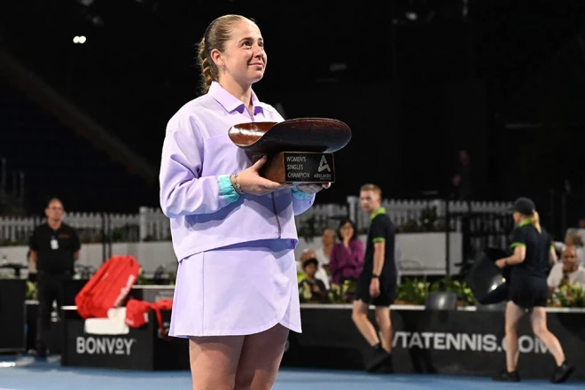 Adelaides "WTA 500" sērijas turnīrā Aļona Ostapenko WTA vienspēļu turnīros izcīnīja savu septīto titulu.