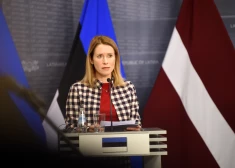 Kallasa: Krievija draudus NATO austrumu flangam varētu radīt pēc trīs līdz pieciem gadiem
