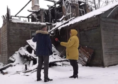 Родители с восемью детьми из Елгавского края потеряли все в пожаре - семья обращается за помощью
