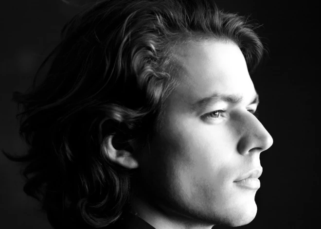 Slavenais franču pianists Dāvids Frē pirmo reizi Latvijā!