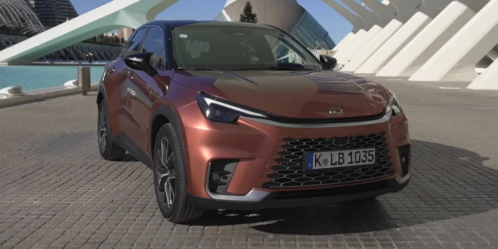 LBX ir pirmais modelis "Lexus" vēsturē, kas radīts tikai un vienīgi Eiropas tirgum.