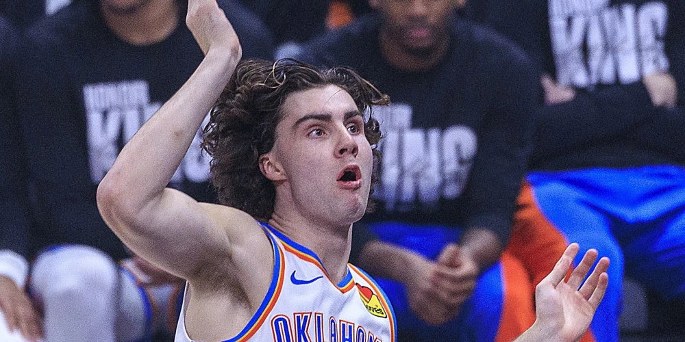 Džošs Gidijs ticis cauri sveikā pēc intīmām attiecībām ar nepilngadīgo.