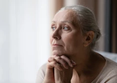 Eksperti brīdina par vienu izplatītu demences simptomu, kas cilvēkiem varētu palīdzēt agrīni atklāt slimību