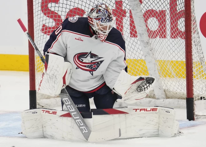 Merzļikins atvaira 29 metienus "Blue Jackets" zaudējumā NHL spēlē