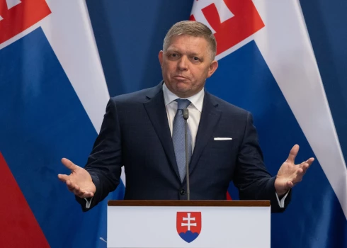 Orbānam nu ir īsts draudziņš ES valstu vadītāju vidū – Slovākijas premjers aicina ukraiņus Krievijai atdot okupētās zemes