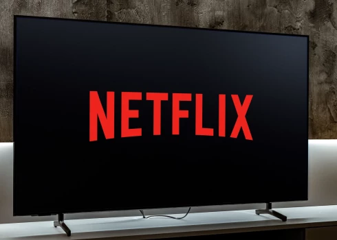 Straumēšanas gigants "Netflix" plāno atsākt celt cenas