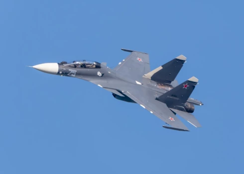 Pētījums: Eiropas un ASV uzņēmumi turpina piegādāt Krievijai militāri izmantojamas lidmašīnu detaļas
