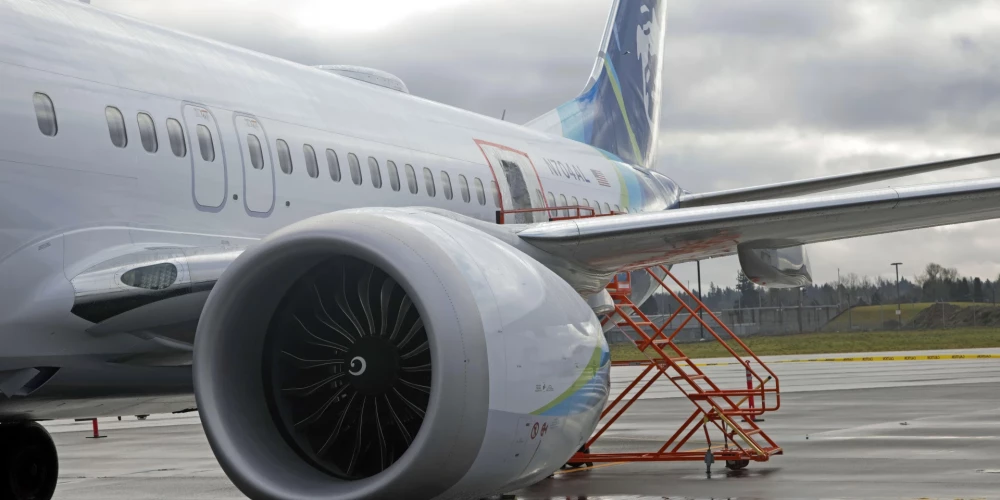 Lidsabiedrības atsākušas izmantot "Boeing 737 MAX 9" lidmašīnas