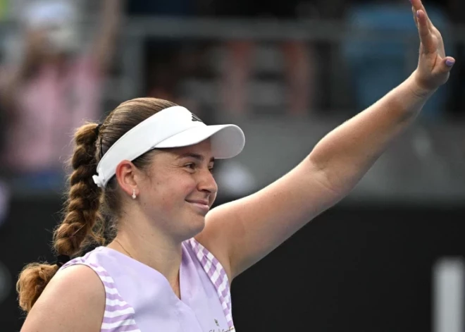 Ostapenko un Kičenokai neizdodas izcīnīt Austrālijas "Grand Slam" dubultspēļu titulu