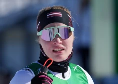 Distanču slēpotāja Kaparkalēja sasniedz vēsturisku ceturtdaļfinālu Jaunatnes ziemas olimpiskajās spēlēs