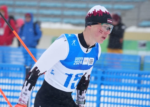 Latvijas jaunajiem slēpotājiem 17. vieta Jaunatnes ziemas olimpiskajās spēlēs 4x5 kilometru jauktajā stafetē
