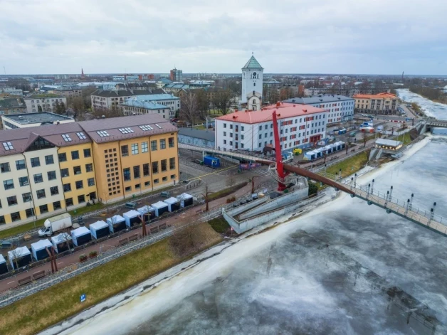 Фестиваль ледовых скульптур в Елгаве. (Фото: город Елгава)