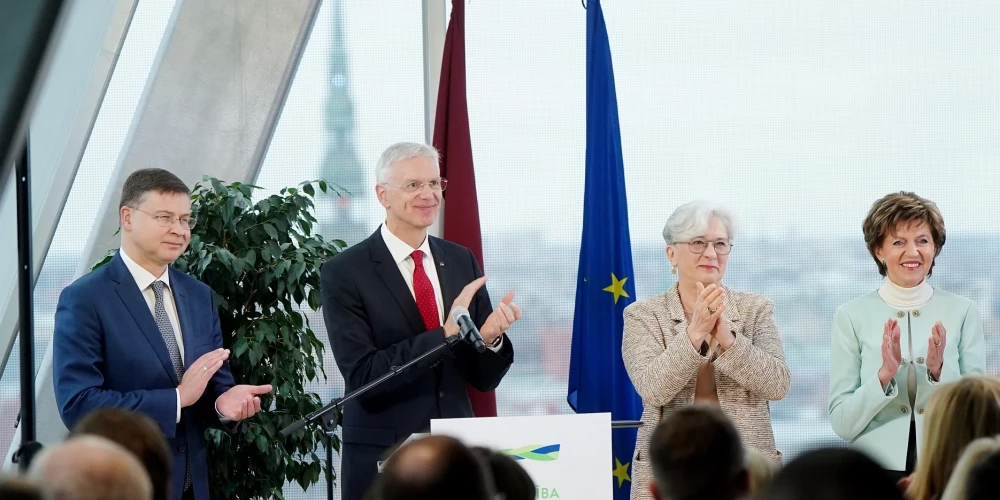 "Jaunās vienotības" saraksta līderi EP vēlēšanās būs Dombrovskis, Kariņš un Kalniete