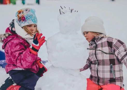 Psihoterapeite uzsver, ka bērnības atmiņas ir ārkārtīgi vērtīgas un paliek ar mums līdz mūža galam.