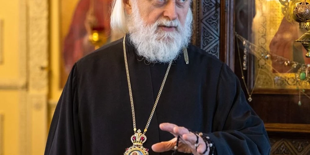 Igauniju spiests pamest krievu pareizticīgās baznīcas metropolīts, kurš atbalsta karu Ukrainā
