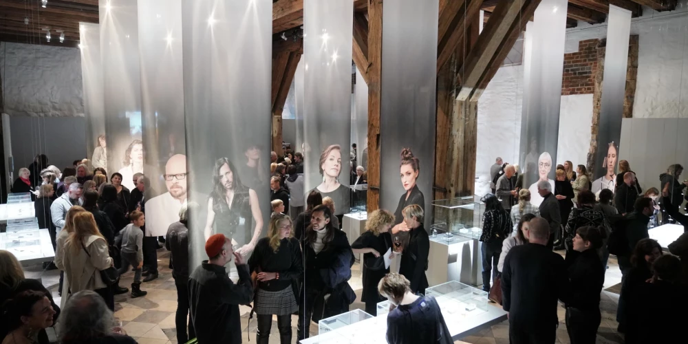 Rotu mākslas biedrības izstādes "Skārien-jūtīgs" atklāšana Dekoratīvās mākslas un dizaina muzejā (foto: Mārtiņš Ziders)