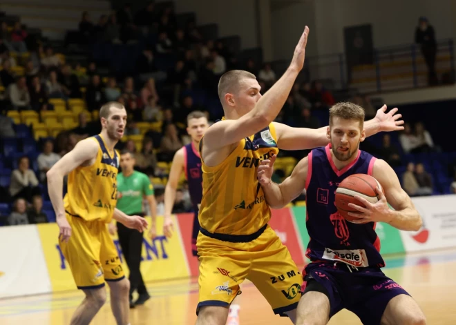 LIBL spēlē "Ventspils" basketbolisti pieveic "Rīgas Zeļļus"