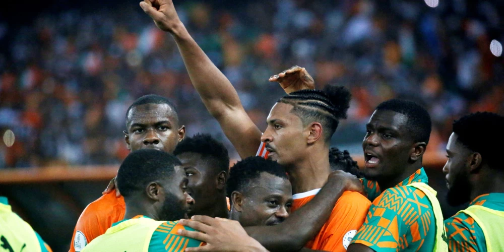 Kotdivuāras futbolisti sasniedz Āfrikas Nāciju kausu finālu, pārspējot Kongo DR