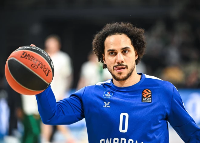 Tik augsta līmeņa klubu basketbola Rīgā nav bijis. Kas jāzina par Eirolīgu un maču "Arēnā Rīga"