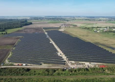 Lietuvā atklāts lielākais saules enerģijas parks klientiem