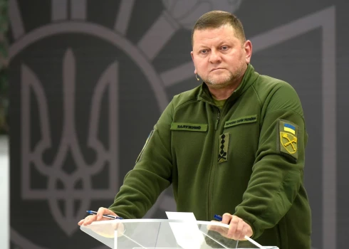 Отправленному в отставку Залужному присвоено звание Героя Украины