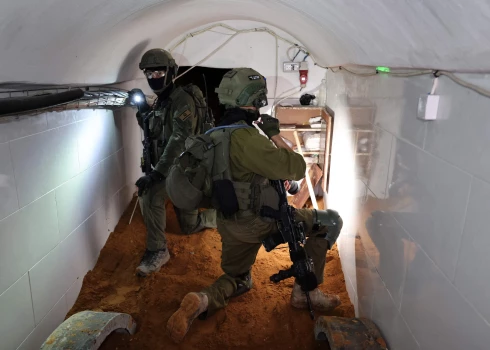 "Hamas" tuneļus izbūvējusi visur – arī zem ANO Palestīniešu bēgļu lietu aģentūras mītnes, vēsta Izraēla